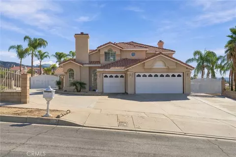 Exterior - 6917 Roddick, Highland, CA 92346 photo 2 of 10