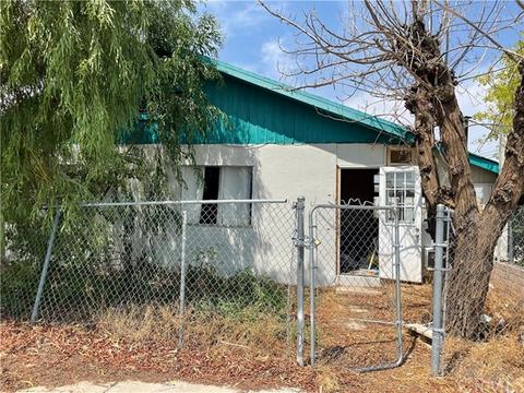 516 Quivera St, Needles, CA 92363 photo 1