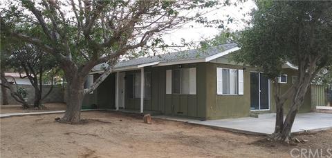 7738 Shawnee Trl, Yucca Valley, CA 92284 photo 1