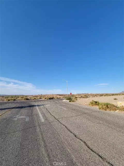 1 Lilly Hl, Needles, CA 92363 photo 6