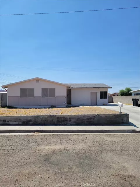 2045 Cortez St, Needles, CA 92363 photo 1
