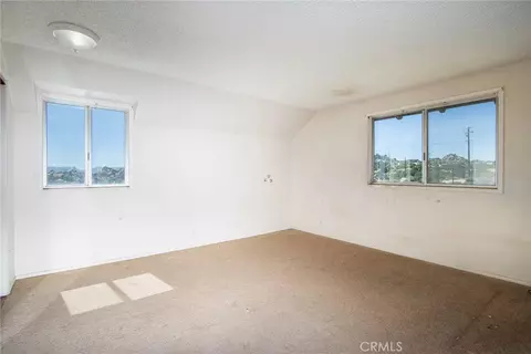Bedroom - 5550 Carlsbad Ave, Yucca Valley, CA 92284 photo 2 of 3