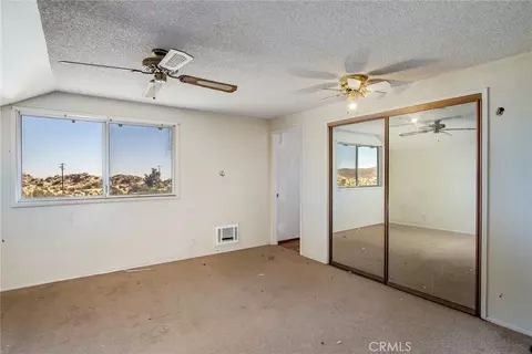 Bedroom - 5550 Carlsbad Ave, Yucca Valley, CA 92284 photo 1 of 3