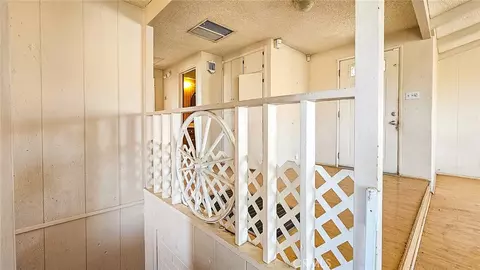 Entry Way - 5550 Carlsbad Ave, Yucca Valley, CA 92284 photo 1 of 1