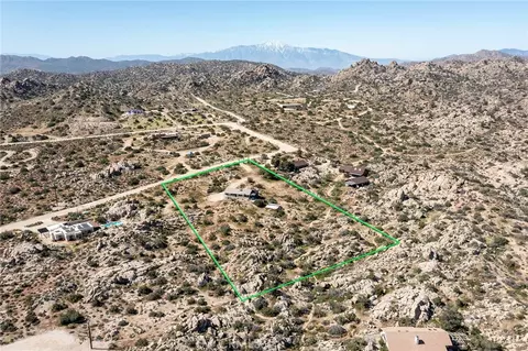 View/Area - 5550 Carlsbad Ave, Yucca Valley, CA 92284 photo 2 of 2