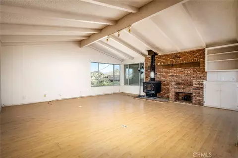 Living - 5550 Carlsbad Ave, Yucca Valley, CA 92284 photo 3 of 3
