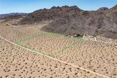 62600 Sullivan Rd, Joshua Tree, CA 92252