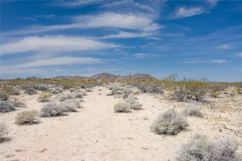 1851 Sunever Rd, Joshua Tree, CA 92252 photo 8