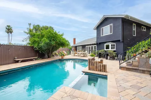 22255 Miranda St, Woodland Hills, CA 91367