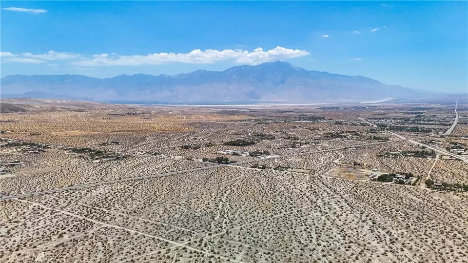  60 Dillon Rd, Sky Valley, CA 92241 photo 13