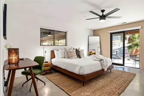 Bedroom - 7030 Mile Square Rd, Joshua Tree, CA 92252 photo 1 of 16