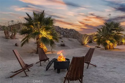 Exterior - 7030 Mile Square Rd, Joshua Tree, CA 92252 photo 11 of 14