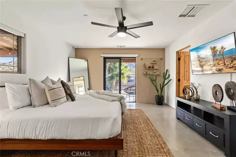 Bedroom - 7030 Mile Square Rd, Joshua Tree, CA 92252 photo 2 of 16