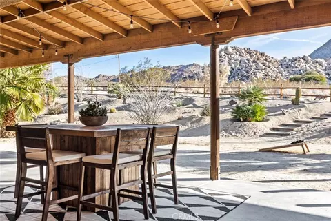 Exterior - 7030 Mile Square Rd, Joshua Tree, CA 92252 photo 2 of 14