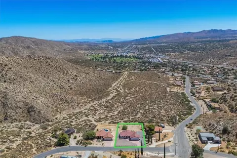 View/Area - 7495 Canyon Dr, Yucca Valley, CA 92284 photo 1 of 5