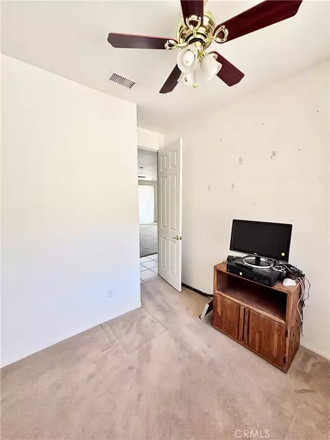 Bedroom - 7495 Canyon Dr, Yucca Valley, CA 92284 photo 3 of 4