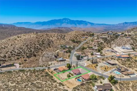 View/Area - 7495 Canyon Dr, Yucca Valley, CA 92284 photo 4 of 5