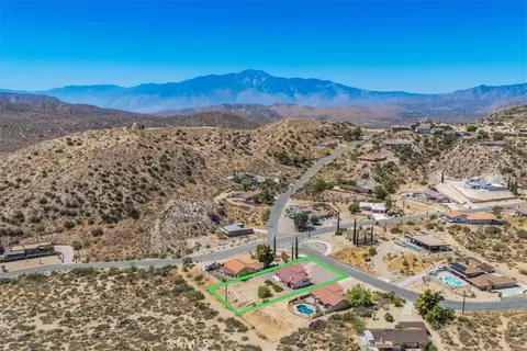 View/Area - 7495 Canyon Dr, Yucca Valley, CA 92284 photo 4 of 5