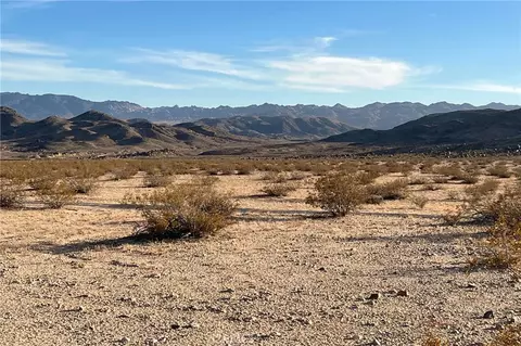 1111 Rainier Rd, Twentynine Palms, CA 92277