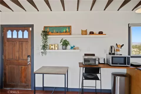 Entry Way - 66750 Pole Line Rd, Joshua Tree, CA 92252 photo 1 of 1