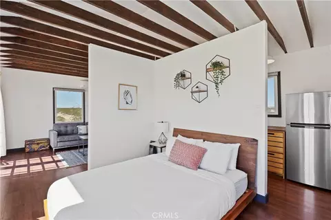 Bedroom - 66750 Pole Line Rd, Joshua Tree, CA 92252 photo 2 of 3