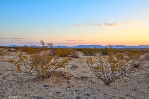 10 Learco Way, Joshua Tree, CA 92252 photo 2