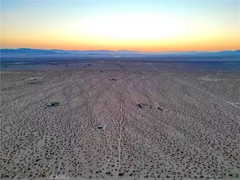 10 Learco Way, Joshua Tree, CA 92252 photo 4