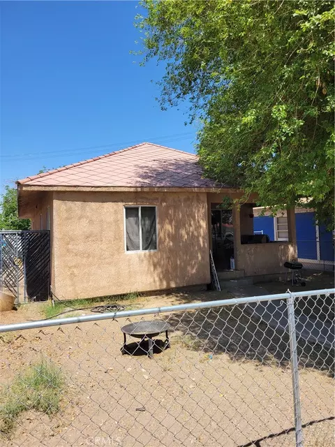 508 Acoma St, Needles, CA 92363