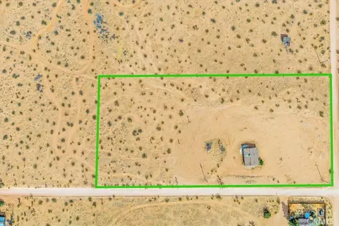 View/Area - 59724 Stearman Rd, Landers, CA 92285 photo 7 of 11