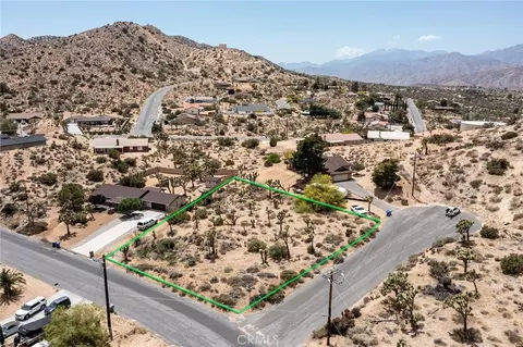 8385 Elk Ct, Yucca Valley, CA 92284