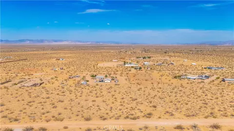 6151 Polands Way, Landers, CA 92284 photo 18