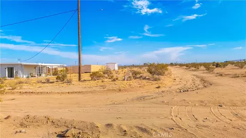 6151 Polands Way, Landers, CA 92284 photo 7