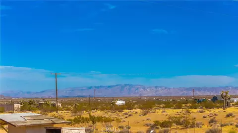 6151 Polands Way, Landers, CA 92284 photo 24
