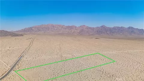 100 Ironage Peak Rd, Twentynine Palms, CA 92277