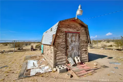 62105 Moon Dr, Joshua Tree, CA 92252 photo 11