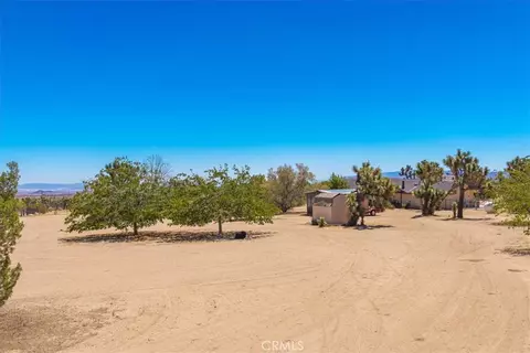 Exterior - 56810 Chipmunk Trl, Yucca Valley, CA 92284 photo 11 of 12