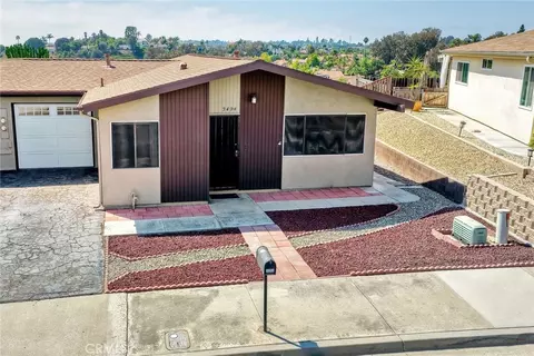3494 Santa Maria St, Oceanside, CA 92056