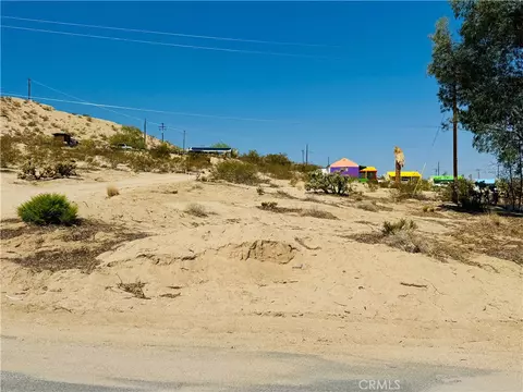 6526 Hillside Ave, Twentynine Palms, CA 92277
