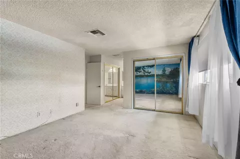 Bedroom - 7515 Pinon Dr, Yucca Valley, CA 92284 photo 5 of 5