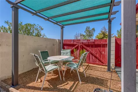 Exterior - 7515 Pinon Dr, Yucca Valley, CA 92284 photo 13 of 15