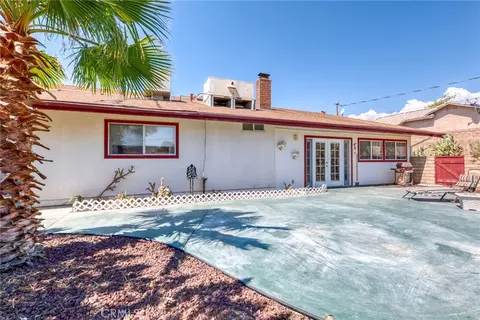 Exterior - 7515 Pinon Dr, Yucca Valley, CA 92284 photo 7 of 15