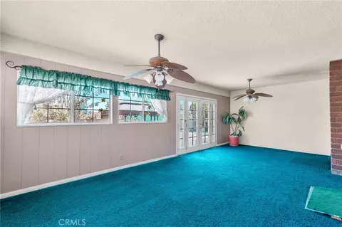Living - 7515 Pinon Dr, Yucca Valley, CA 92284 photo 5 of 5