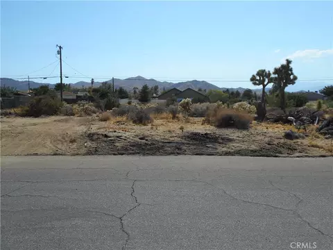 987 Juarez Dr, Yucca Valley, CA 92284
