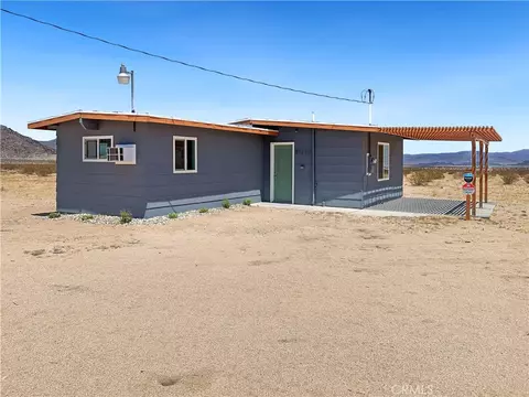 57220 Mikiska Blvd, Landers, CA 92285