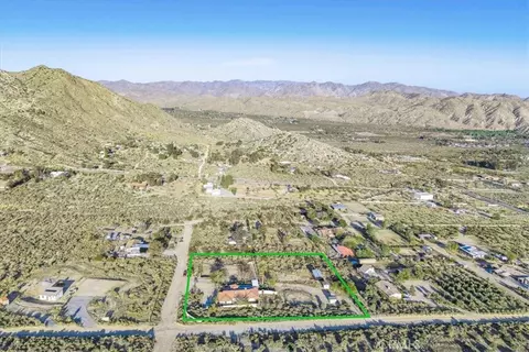 View/Area - 10341 Pinon Ave, Morongo Valley, CA 92256 photo 2 of 6