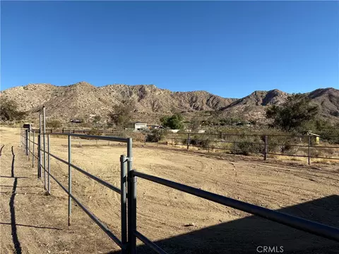 Exterior - 10341 Pinon Ave, Morongo Valley, CA 92256 photo 26 of 35