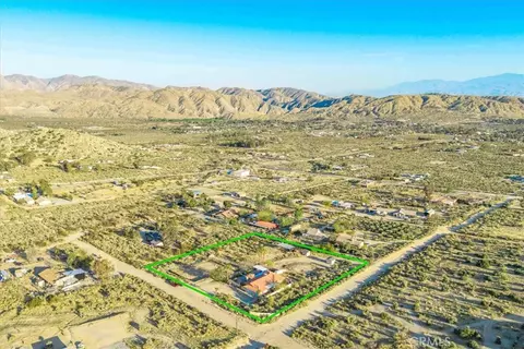 View/Area - 10341 Pinon Ave, Morongo Valley, CA 92256 photo 1 of 6