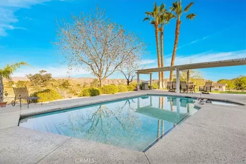 Exterior - 10341 Pinon Ave, Morongo Valley, CA 92256 photo 11 of 35