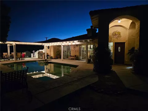 Exterior - 10341 Pinon Ave, Morongo Valley, CA 92256 photo 17 of 35