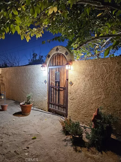 Exterior - 10341 Pinon Ave, Morongo Valley, CA 92256 photo 18 of 35